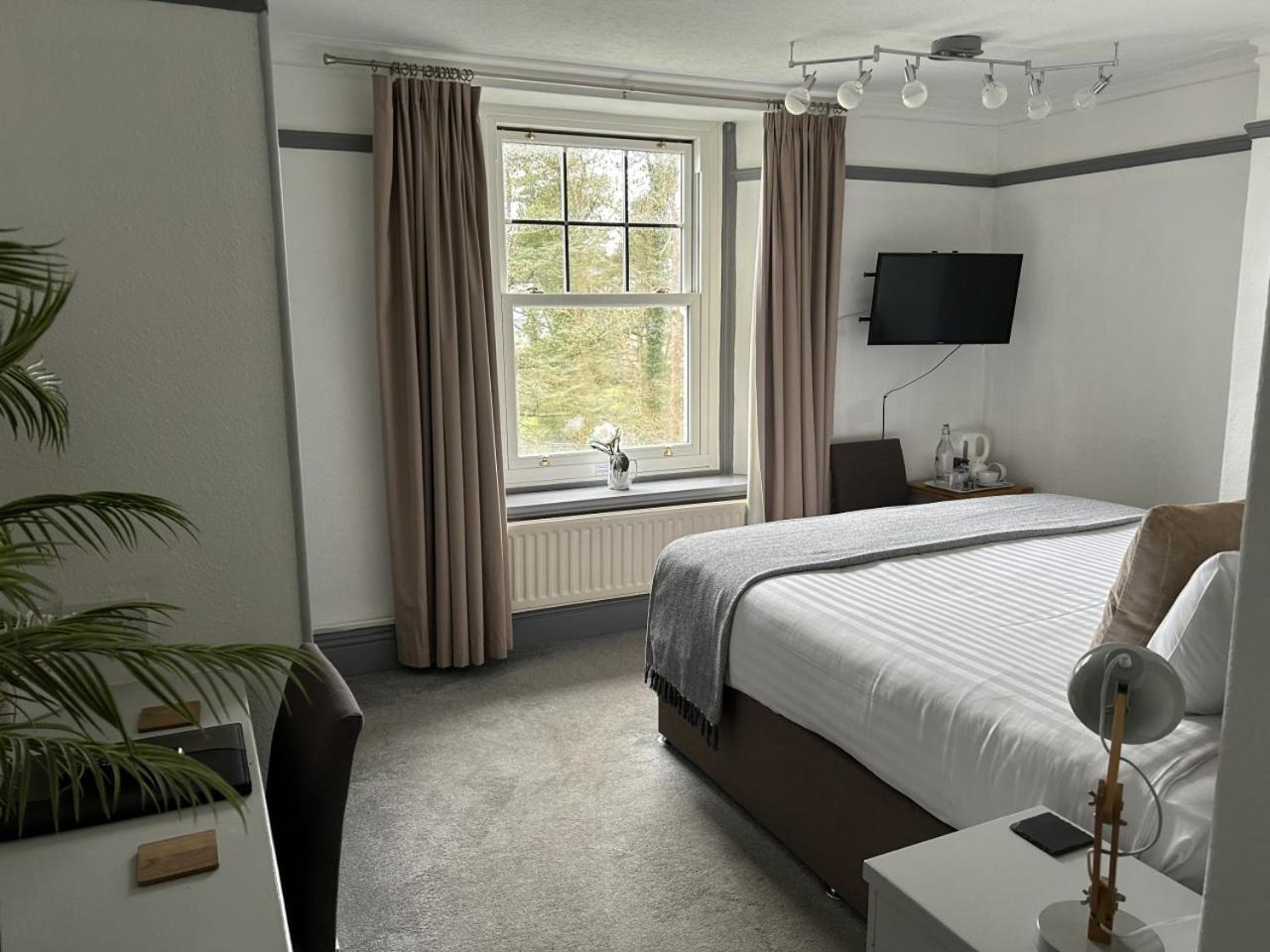 Uplands Inn Картмел Номер фото