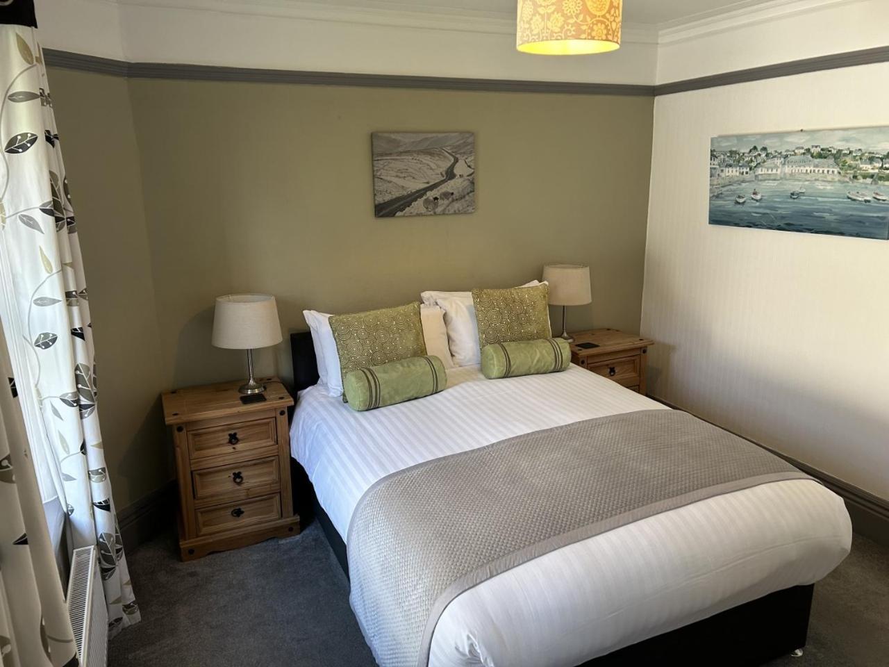 Uplands Inn Картмел Номер фото