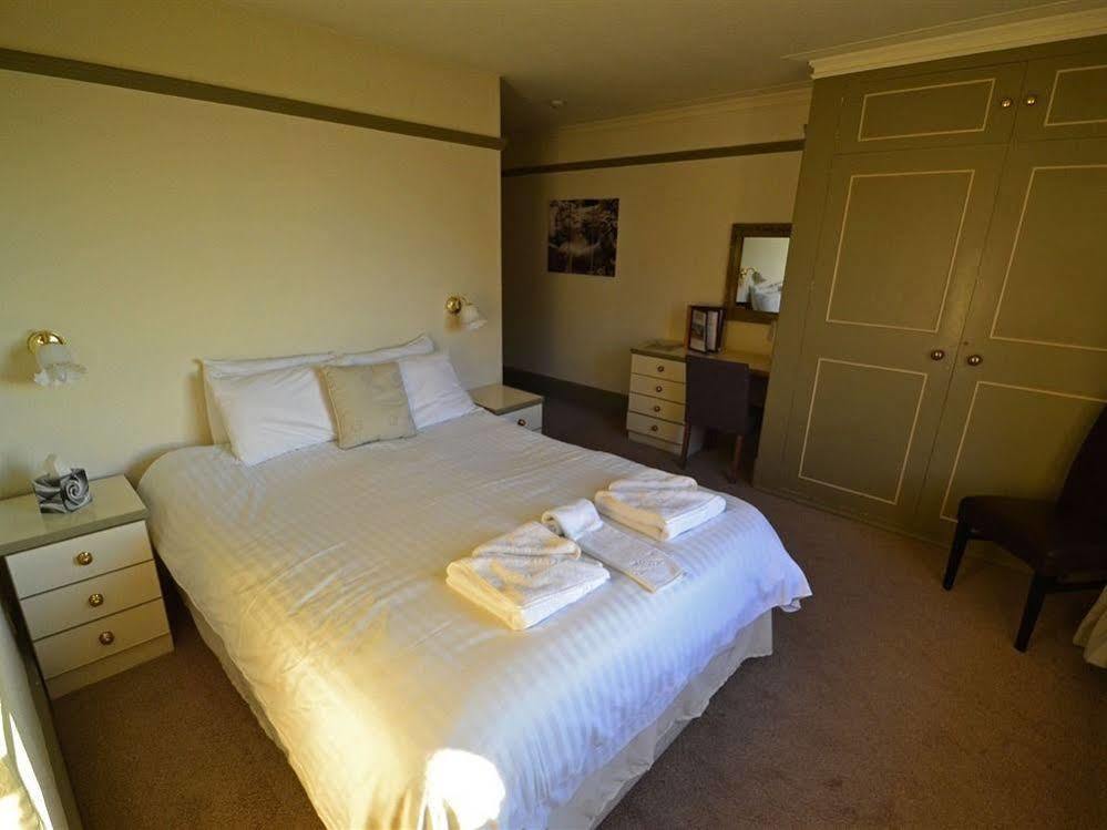 Uplands Inn Картмел Экстерьер фото